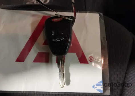 2013 Chrysler 200 Lx z USA, uszkodzony, nr VIN 1C3CCBAB5DN704532